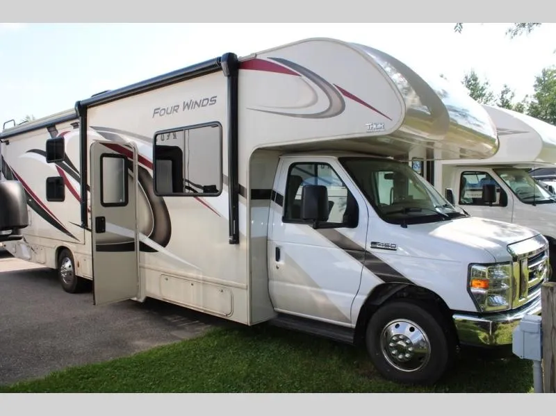 2020 Thor Motor Coach Four Winds 30D - Photo 3