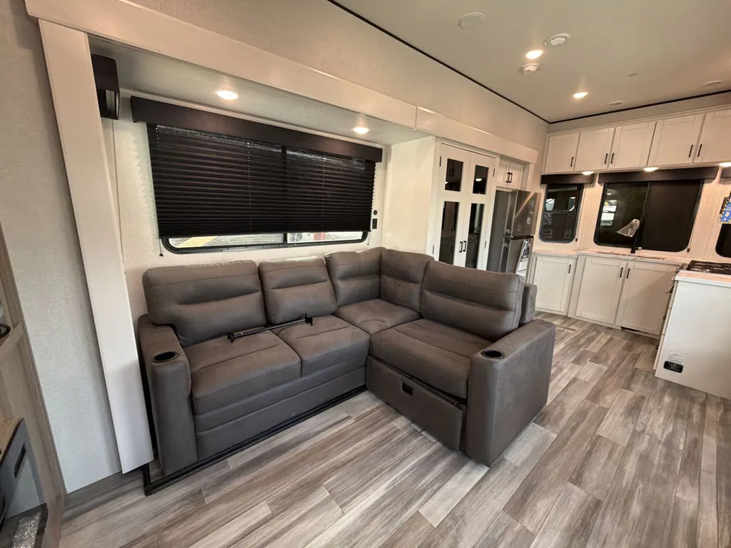 2026 Jayco Jay Flight Bungalow 404LOFT DS, Photos photo 15