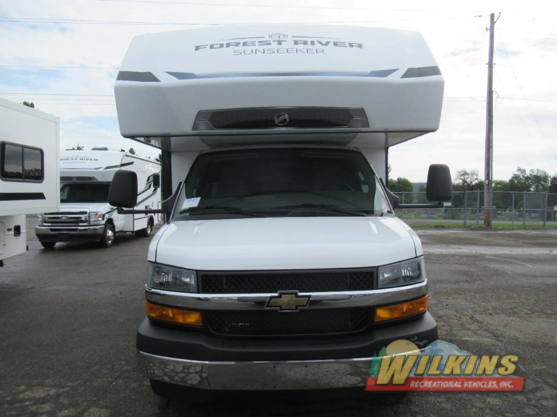 2027 Forest River Sunseeker LE 2350LE - Photo 3