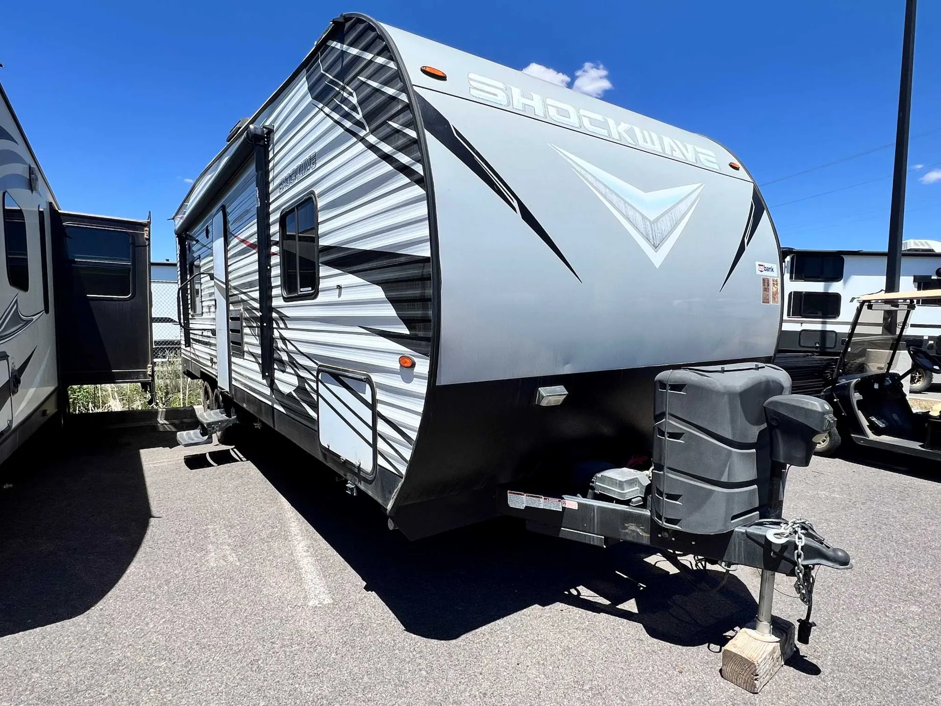 2021 Forest River Shockwave 25RQMX - Photo 2