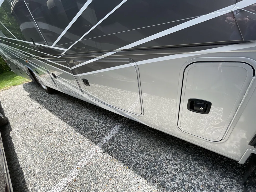 2026 Entegra Coach Vision XL 36C, Photos photo 3