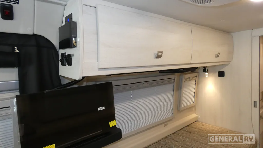 2027 Winnebago Travato 59KL, Photos photo 14