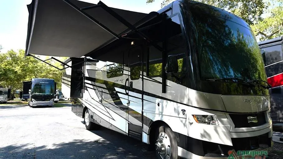 2026 Newmar Bay Star 3114 - Photo 2