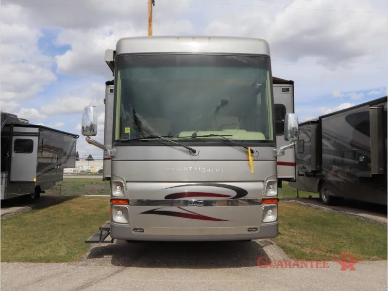 2011 Newmar Mountain Aire Used    4333 - Photo 2