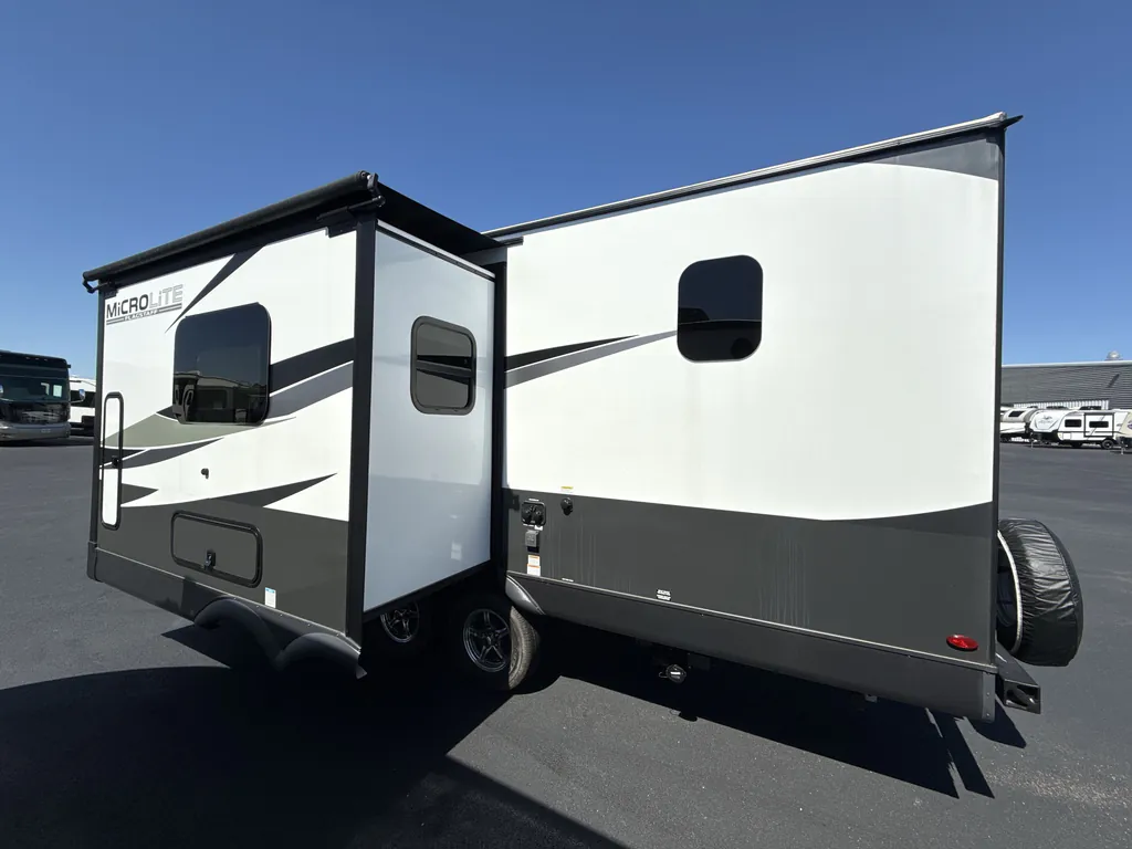 2024 Forest River Flagstaff Micro Lite 25BRDS, Photos photo 6
