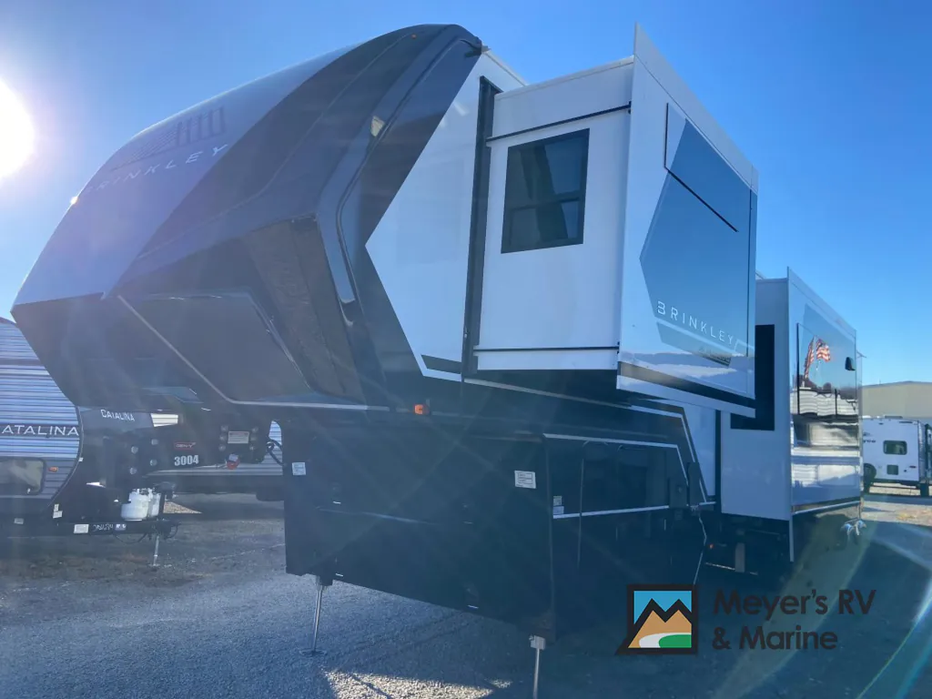 2026 Brinkley Model G 3970, Photos photo 5