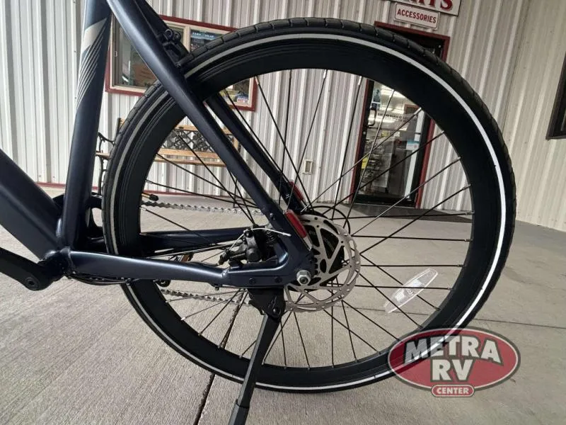 2025 AVENTON SOLETERA.2  L New   SOLETERA.2 L MATTE STORM BLUE - Photo 4