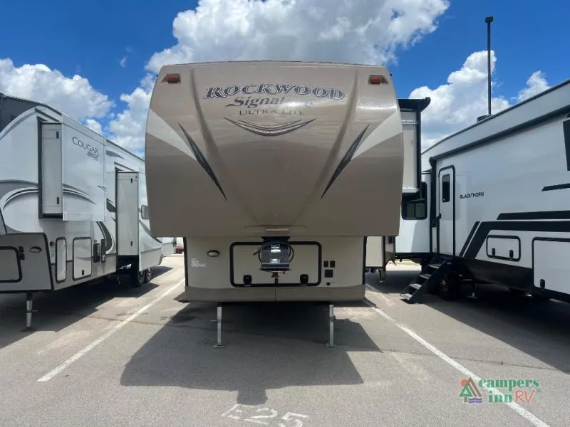 2016 Rockwood Rockwood Signature Ultra Lite 8285IKWS - Photo 2