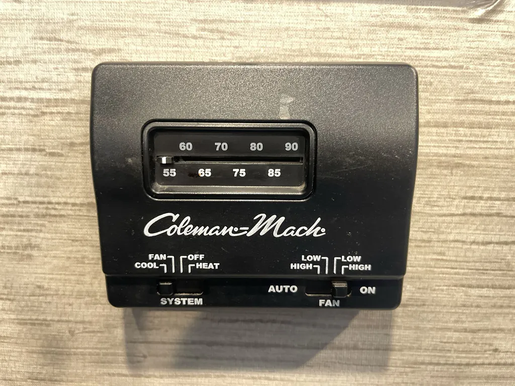 2022 Thor Motor Coach Freedom Traveler A32, Photos photo 25