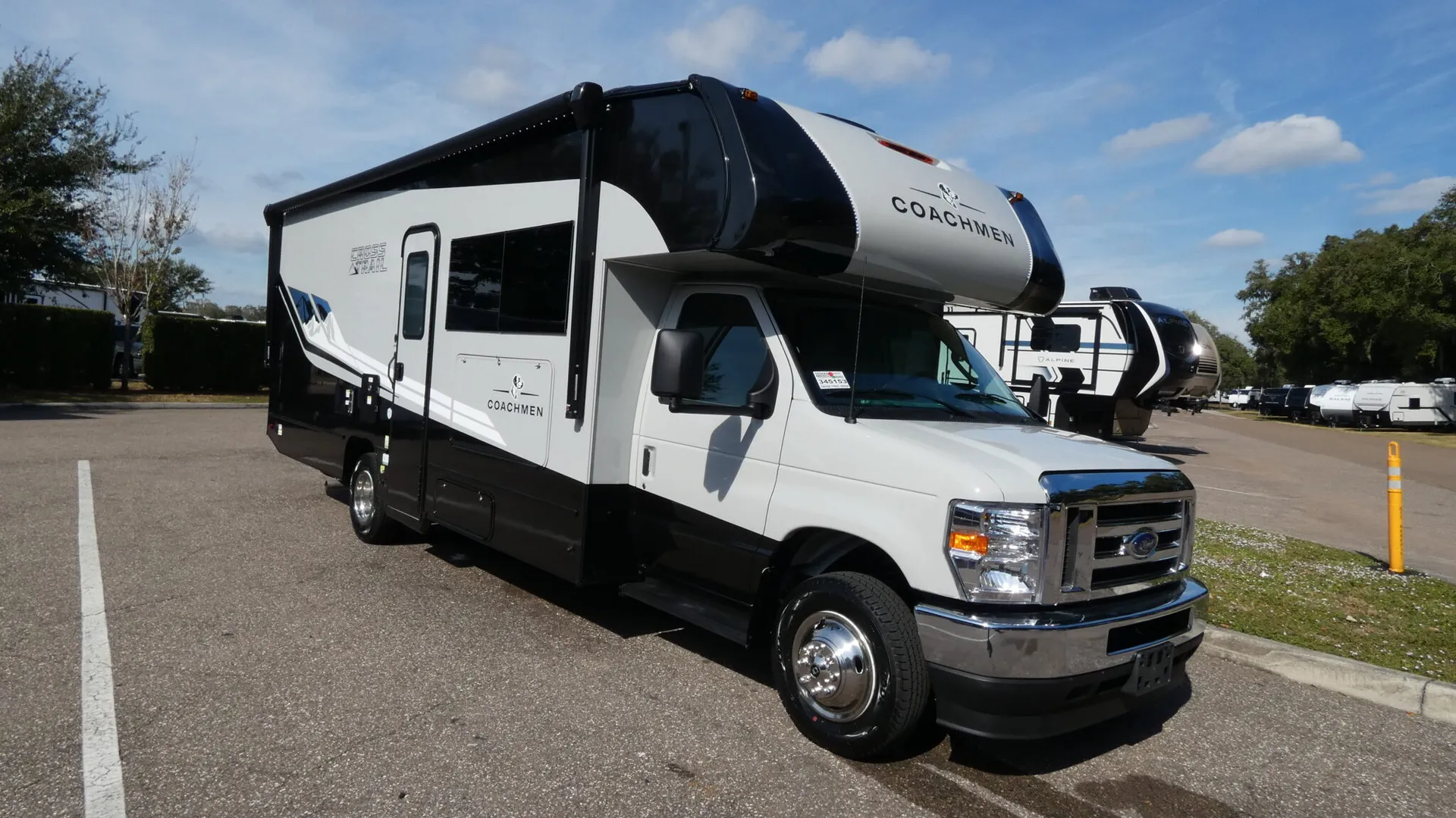 2026 Coachmen Cross Trail XL 26XG - Photo 2