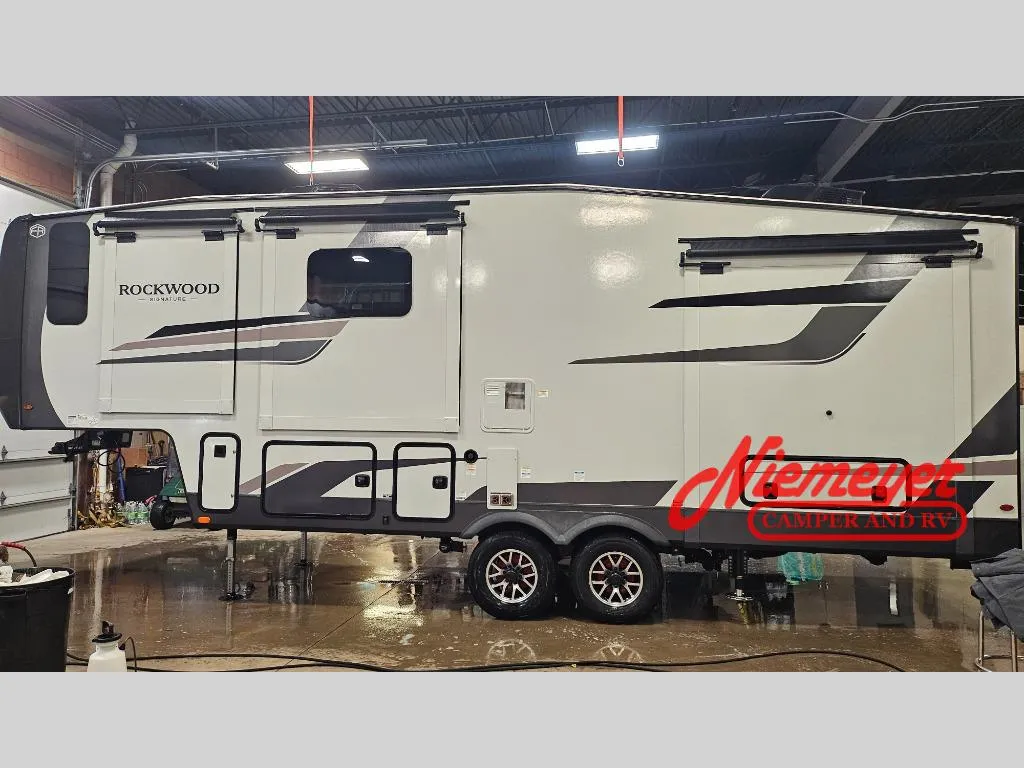2026 Forest River Rockwood Signature 290SFK - Photo 4