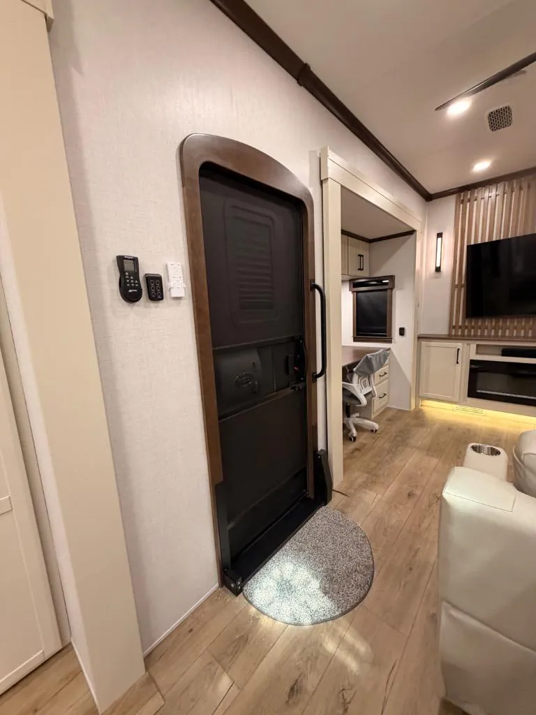 2026 Forest River RiverStone 420RE, Photos photo 31