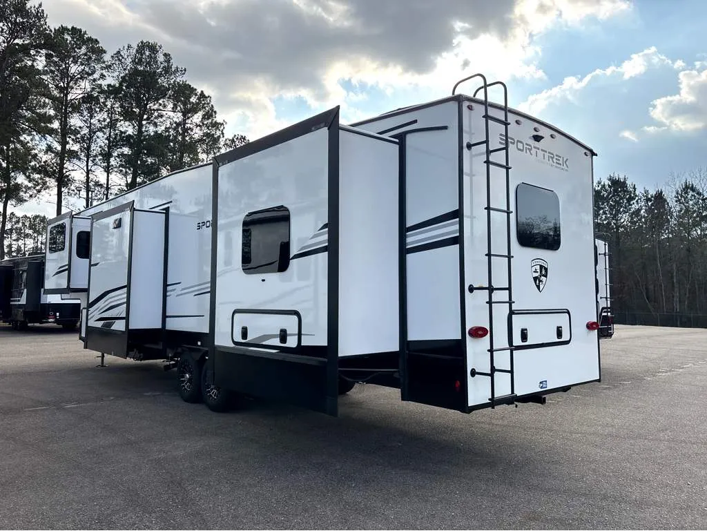 2026 Venture RV SportTrek 5 Touring Edition STTF365VFL - Photo 4