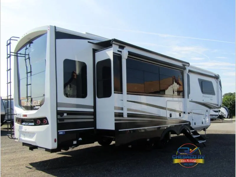 2026 Jayco Pinnacle 32RLTS - Photo 4