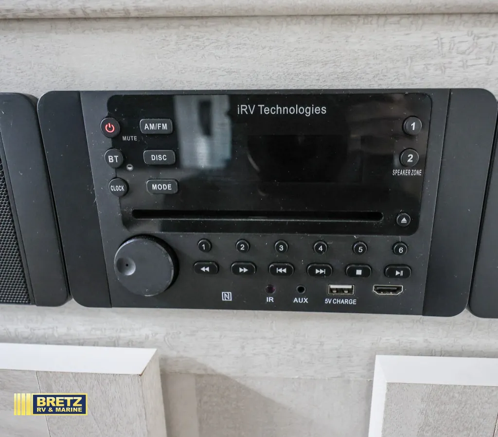 2021 Forest River Vibe 28BH, Photos photo 23