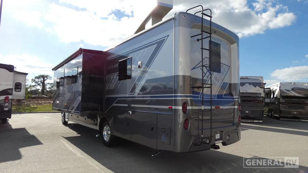 2027 Entegra Coach Accolade 37K, Photos photo 3