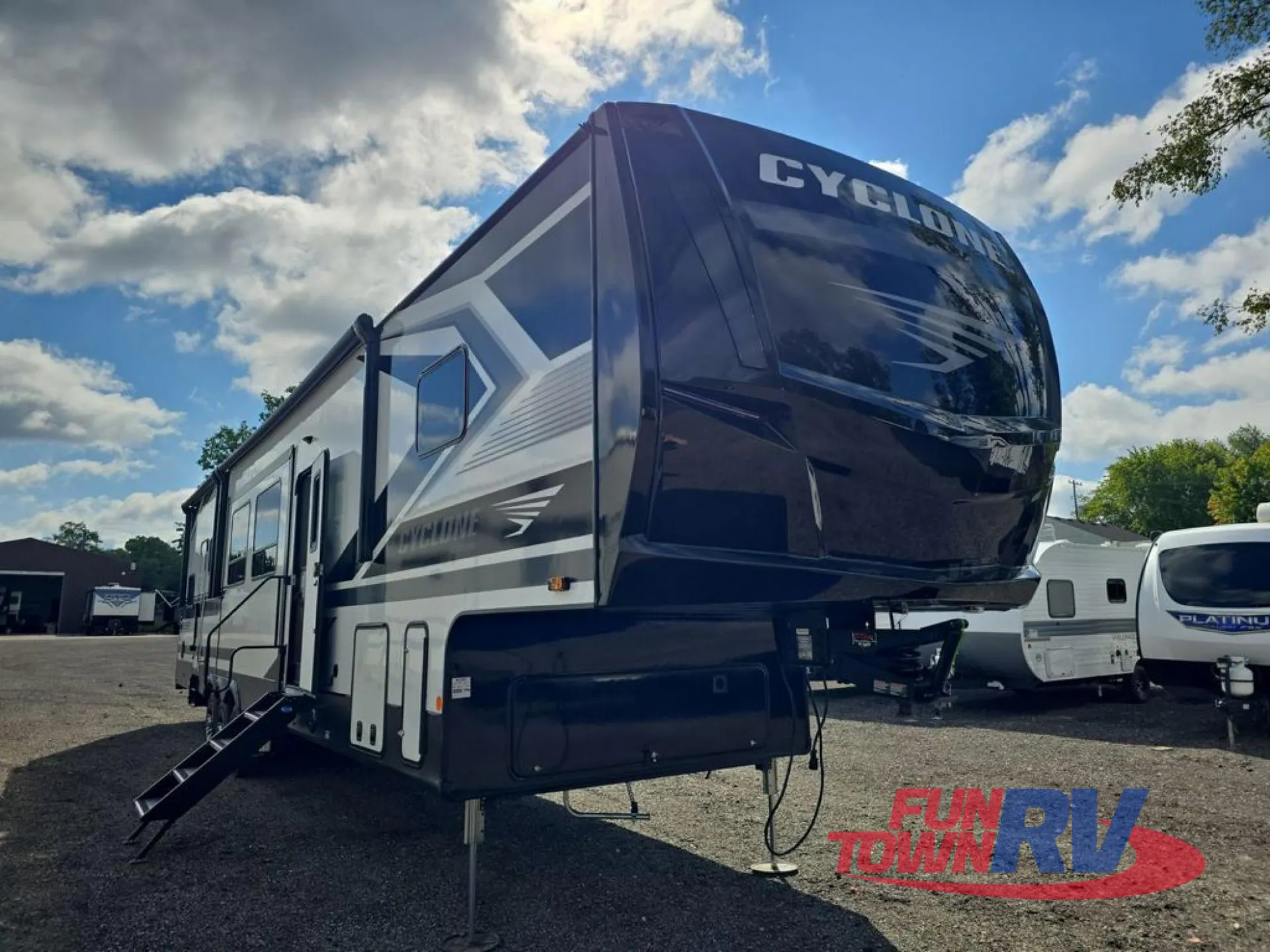 2027 Heartland Cyclone 3914