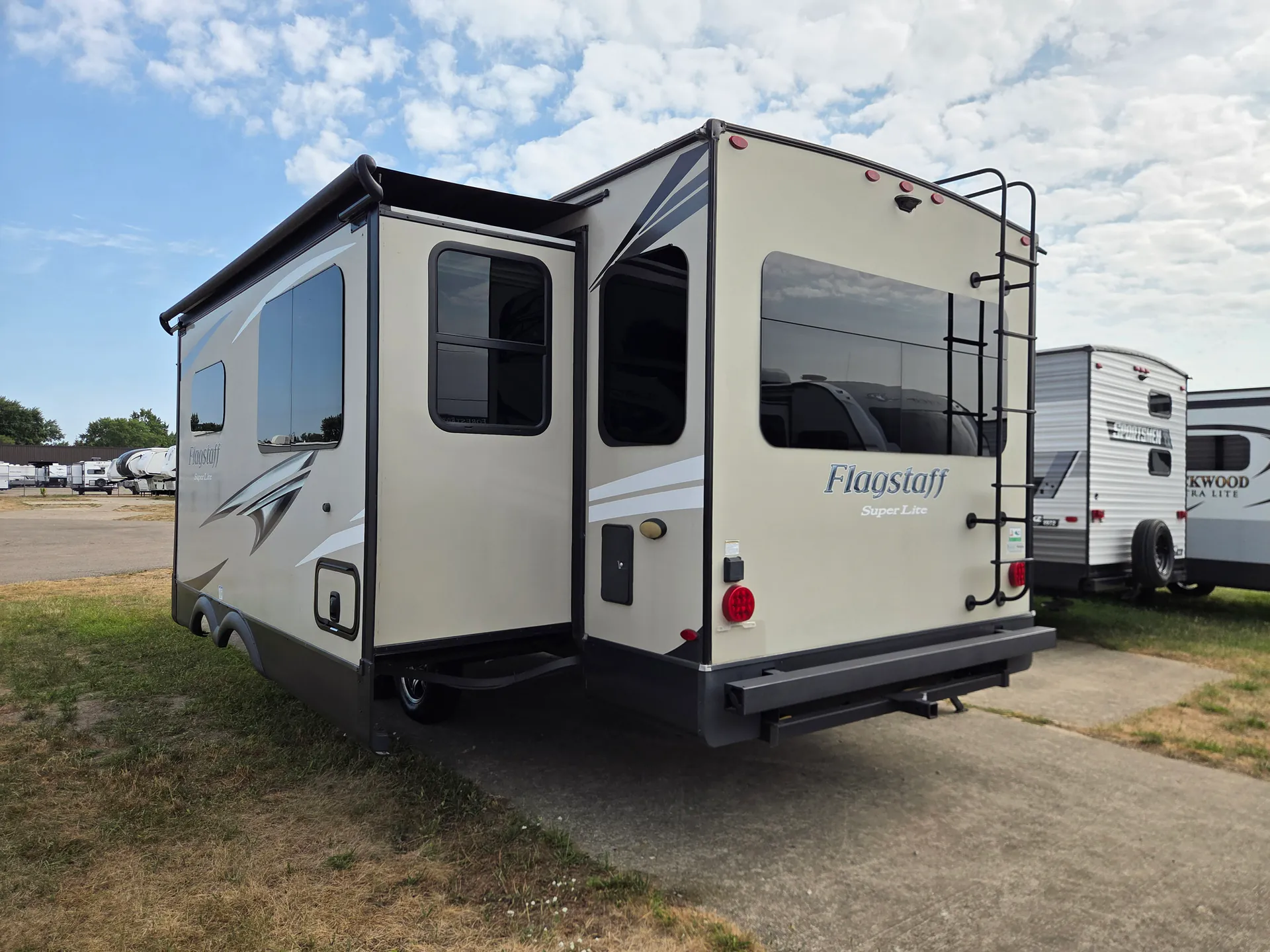 2020 Forest River Flagstaff Super Lite 26RLSW - Photo 4
