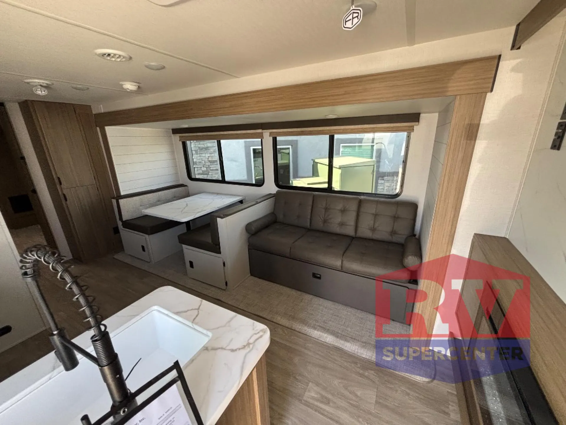 2027 Forest River Wildwood 31KQBTS — Photo 6