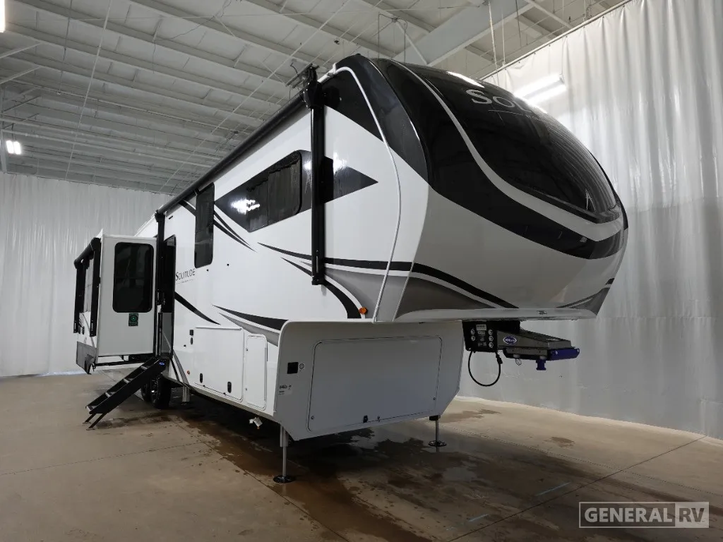2026 Grand Design Solitude 370DV - Photo 2