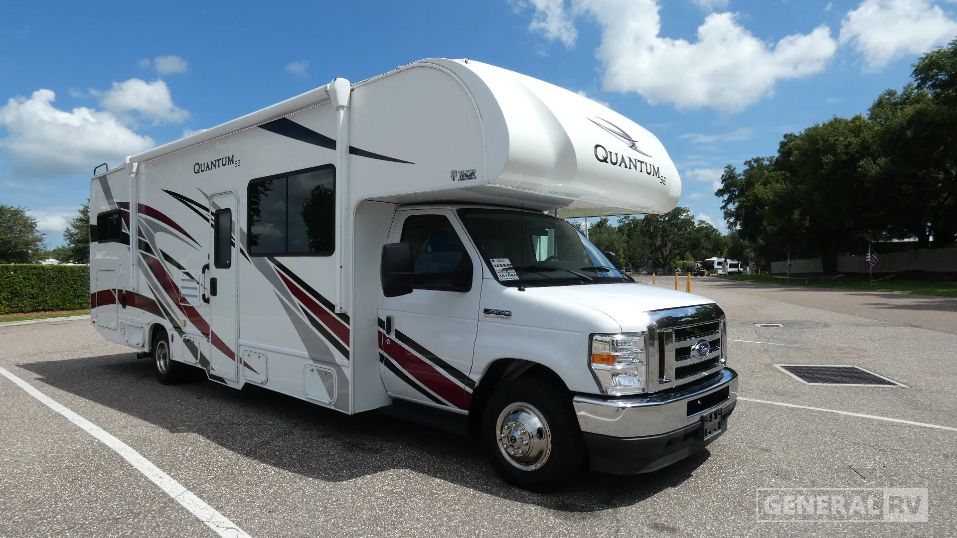 2022 Thor Motor Coach Quantum SE SE31 - Photo 2