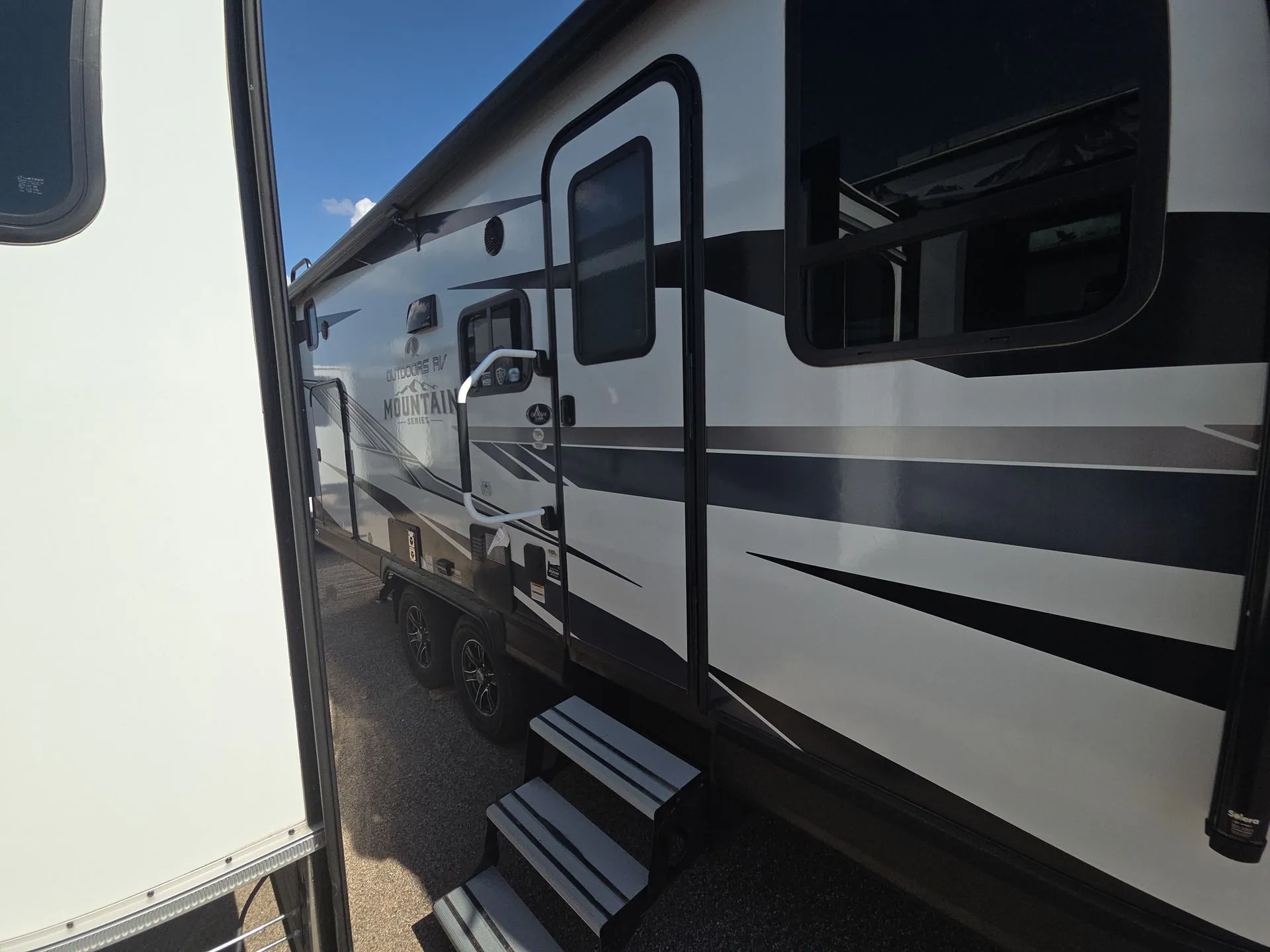 2024 Outdoors RV Creek Side Mountain Series 21MKS - Photo 4