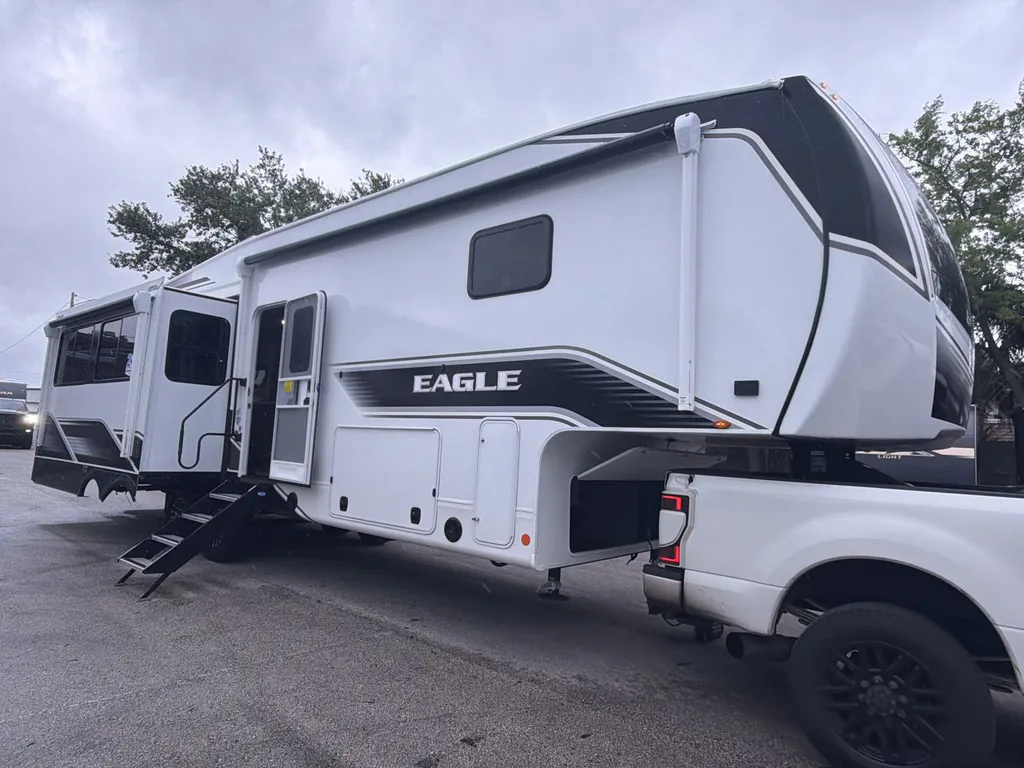 2026 Jayco Eagle 321RSTS, Photos photo 10