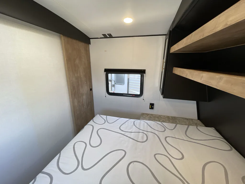 2023 Keystone Springdale 251BH, Photos photo 16