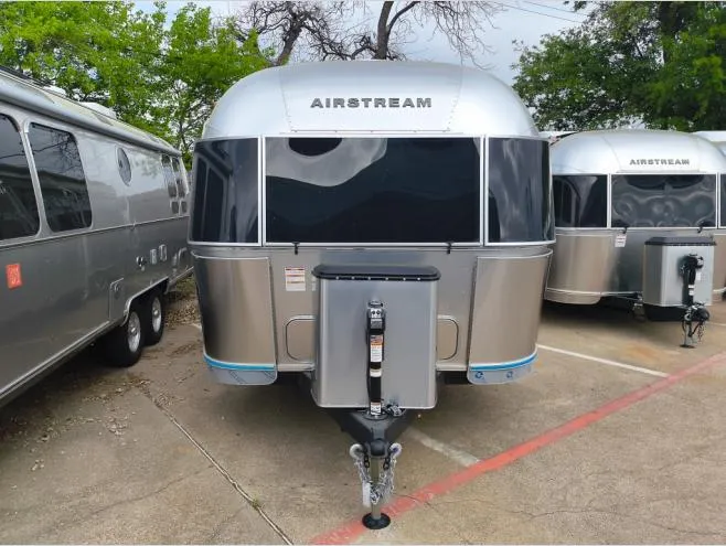 2026 Airstream Flying Cloud 30FB Bunk - Photo 4