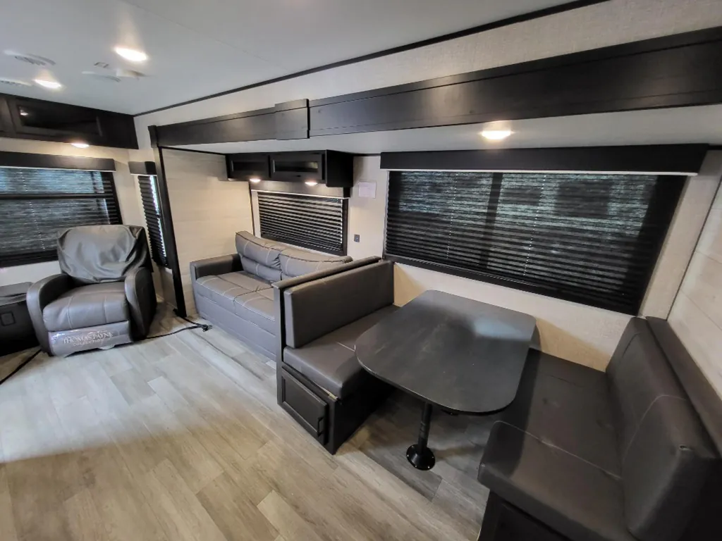 2023 Jayco Jay Flight SLX 8 265RLS, Photos photo 3