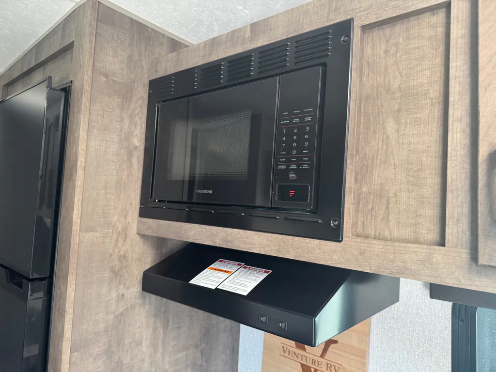 2022 Venture RV Sonic SN190VRB, Photos photo 9