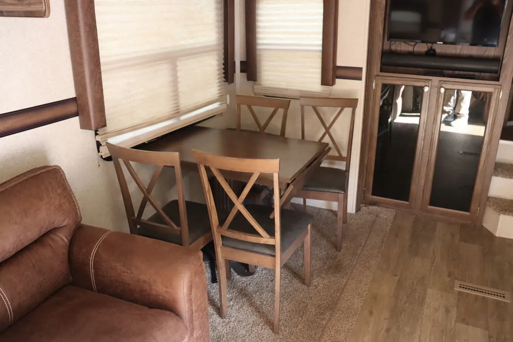 2018 Forest River Rockwood Ultra Lite 2720WS, Photos photo 13
