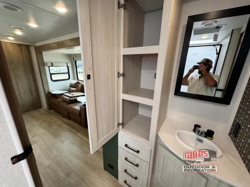 2027 Forest River RV No Boundaries New    20.0 BM - Photo 2