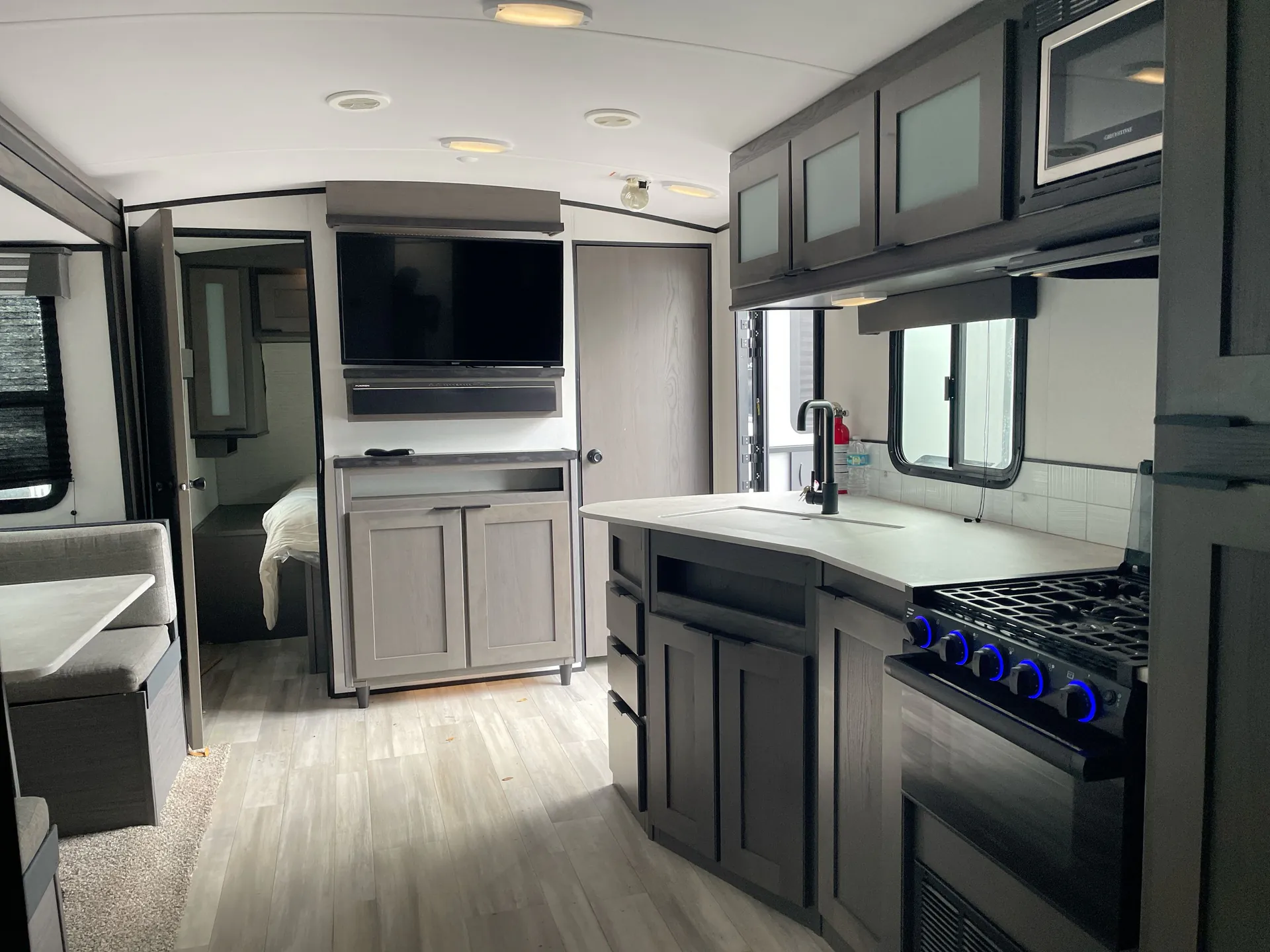 2021 Cruiser RV MPG 2500BH - Photo 4