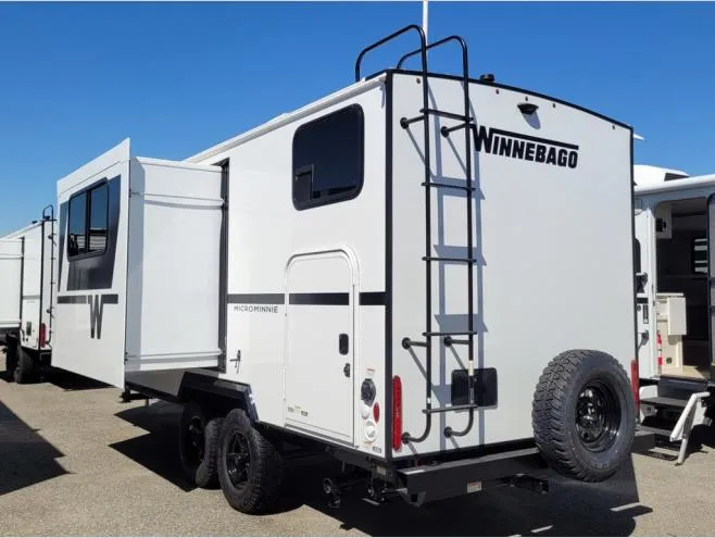 2026 Winnebago Micro Minnie 2200FBH - Photo 4