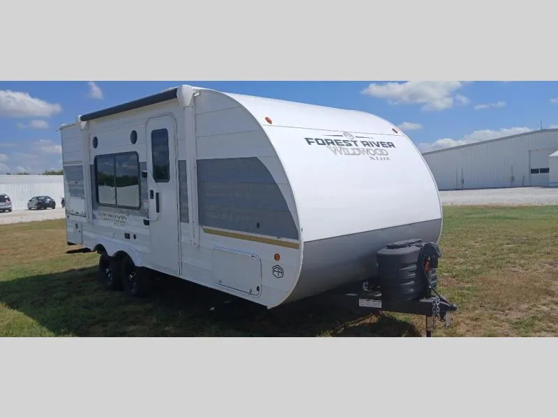 2025 Forest River Wildwood X-Lite 171RBXL - Photo 2