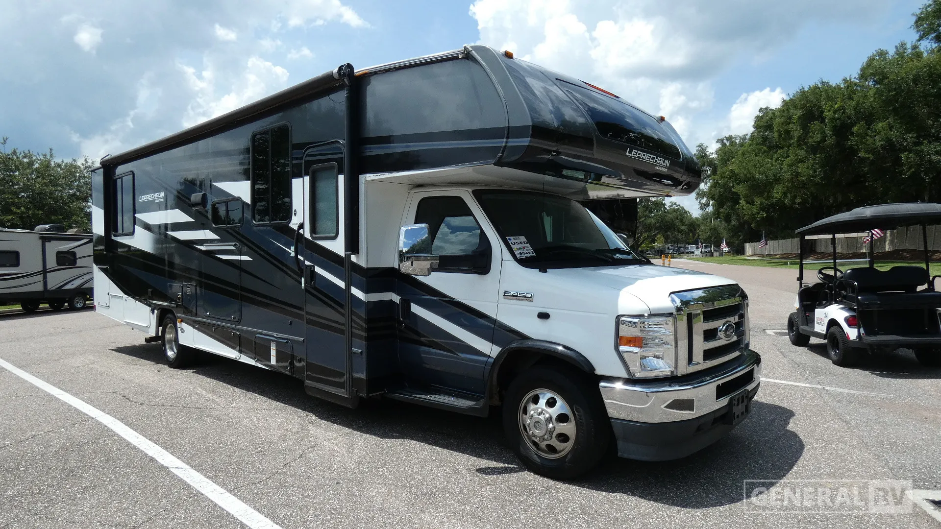 2021 Coachmen Leprechaun 319MB - Photo 2