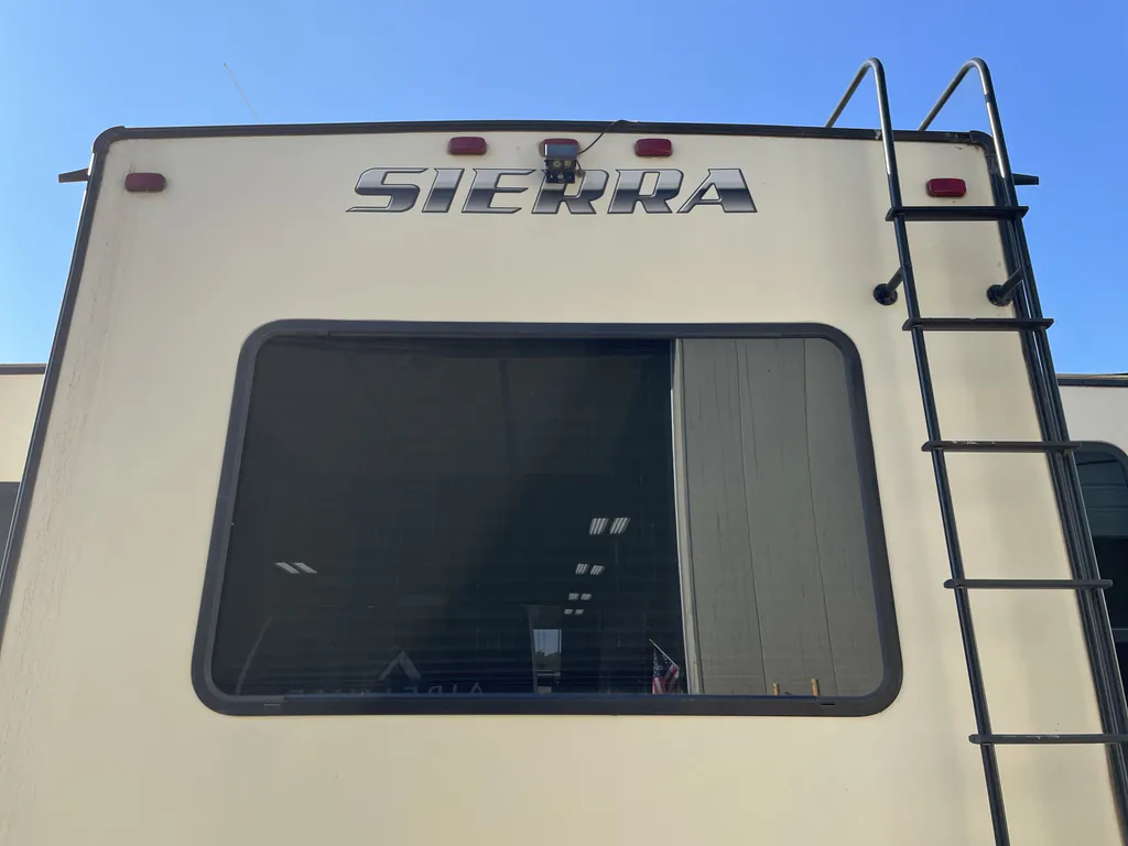 2016 Forest River Sierra 355RE, Photos photo 16