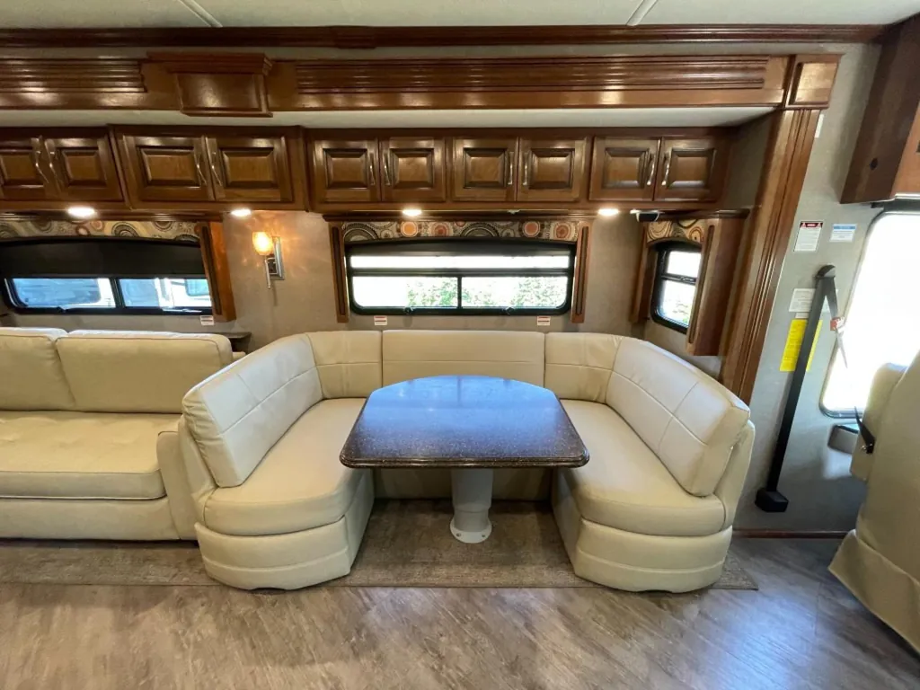 2018 Fleetwood Pace Arrow LXE 38K, Photos photo 10