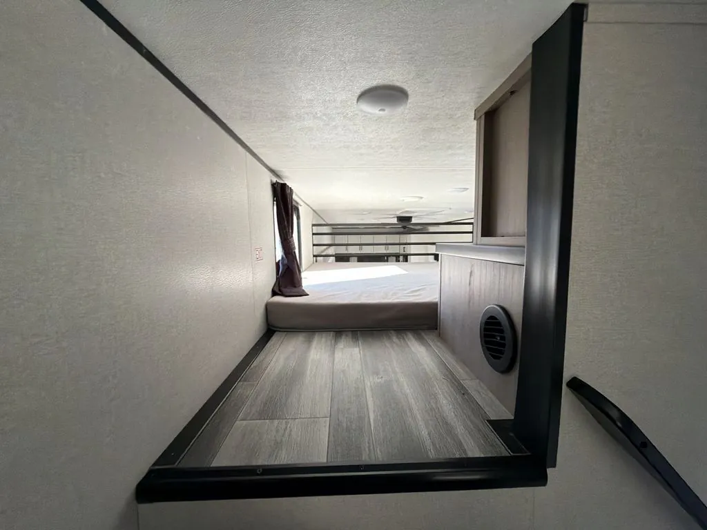 2026 Jayco Jay Flight Bungalow 404LOFT DS, Photos photo 32