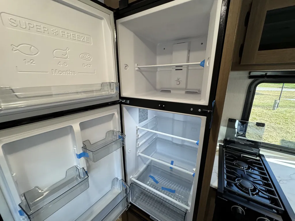 2027 Coachmen Apex Nano 186BH, Photos photo 13