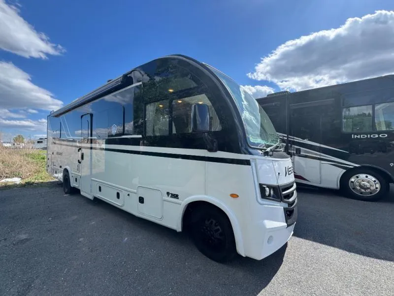 2027 Thor Motor Coach Vegas 281 - Photo 2
