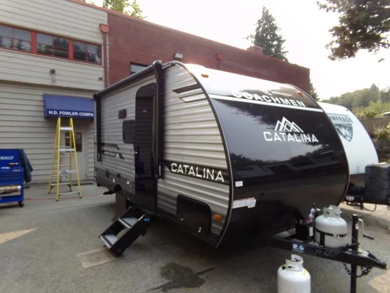 2026 Coachmen Catalina Summit Series 7 164BHX - Photo 3