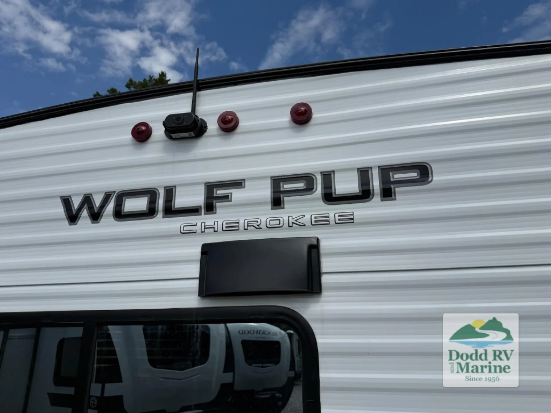 2027 Forest River Cherokee Wolf Pup 17SC — Photo 5