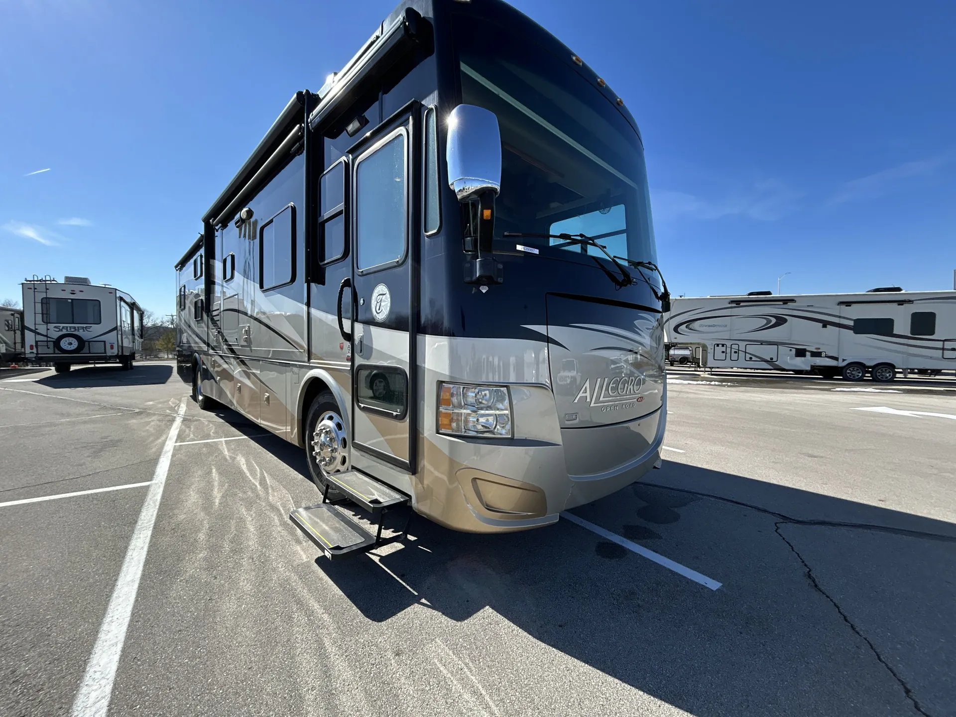 2014 Tiffin Allegro Red 38 QBA - Photo 2