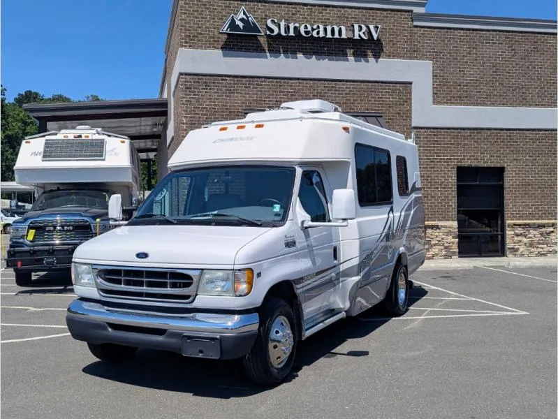 2003 Chinook Premier Used    Class C - Main photo
