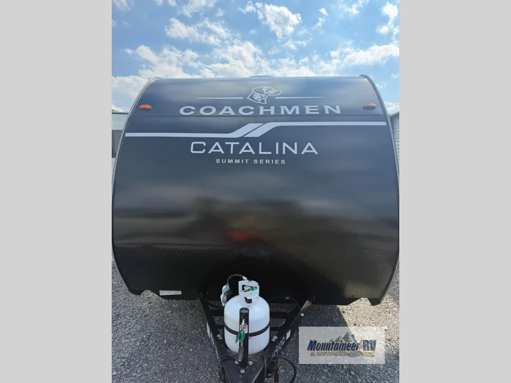 2027 Coachmen Catalina Summit Series 7 154RBX, Photos photo 3