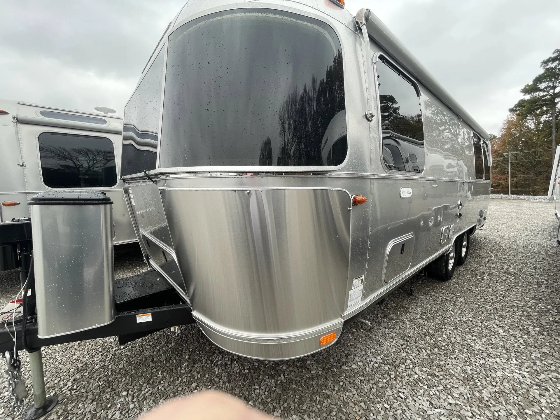 2026 Airstream Flying Cloud 25FB - Photo 4