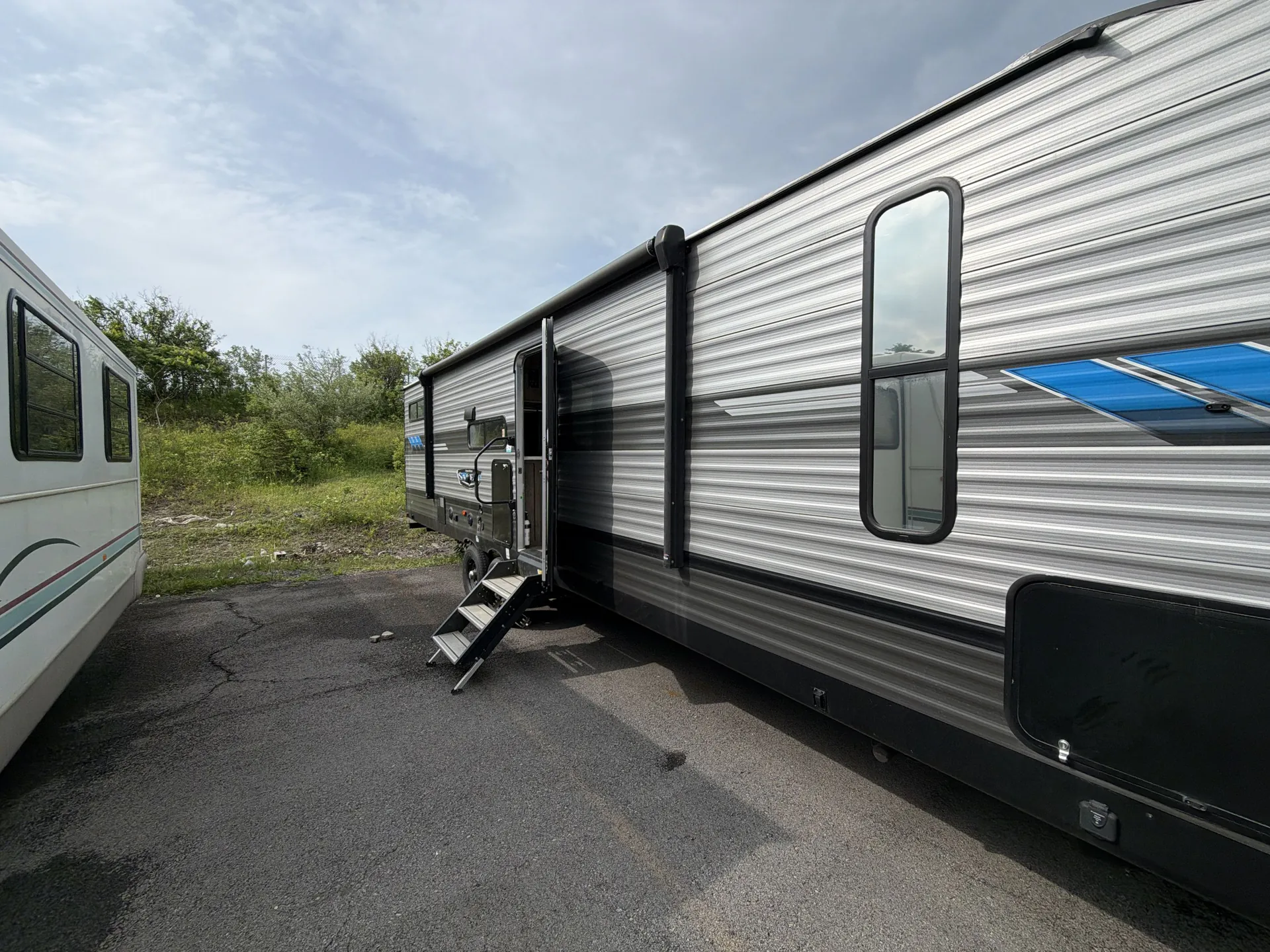 2021 Forest River Salem 29VBUD — campside