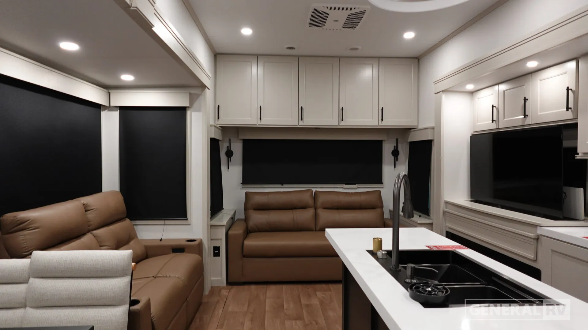 2026 Grand Design Solitude 310GK - Photo 3